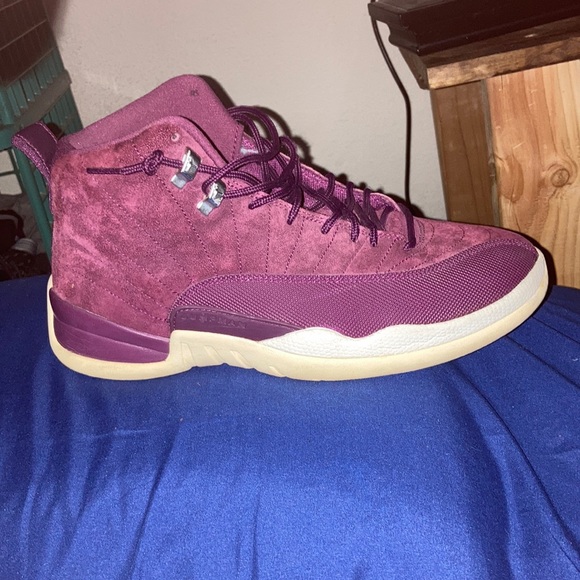 Jordan 12 Bordeaux - Picture 3 of 4